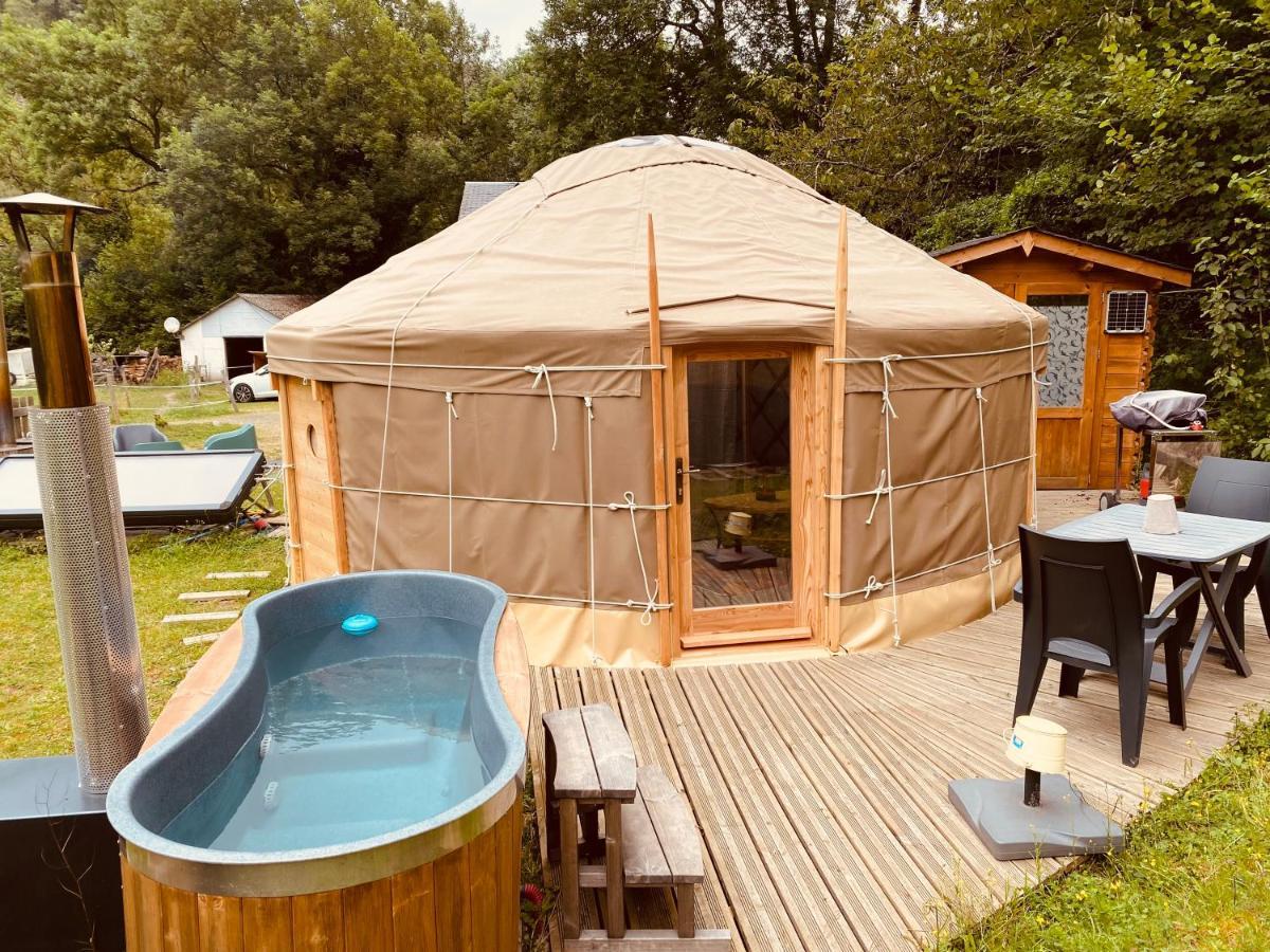 Yourte Et Son Bain Nordique Frechet-Aure Exteriör bild